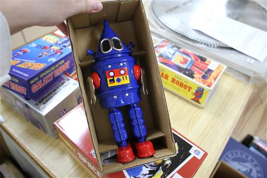 A Horikawa SH (Japan) Wind-Up New Gear Robot and five collectors robots